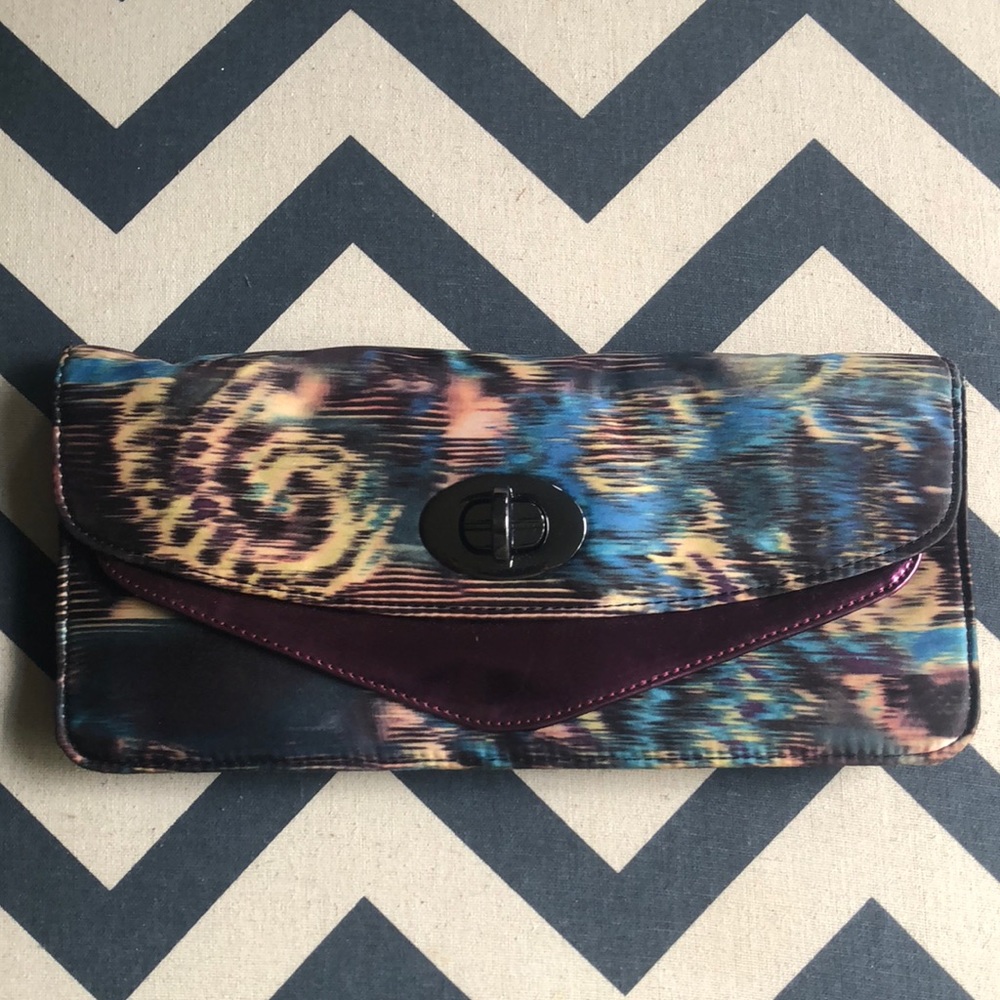 Aldo watercolor clutch with chain strap